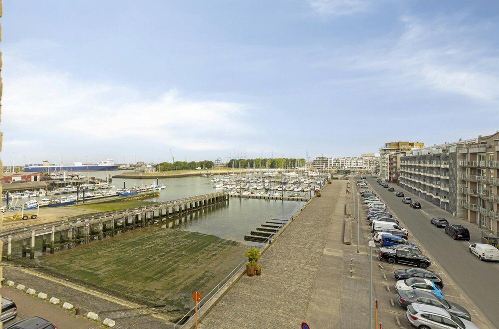 appartement-te-koop-met-zicht-op-jachthaven-van-zeebrugge-001.jpg