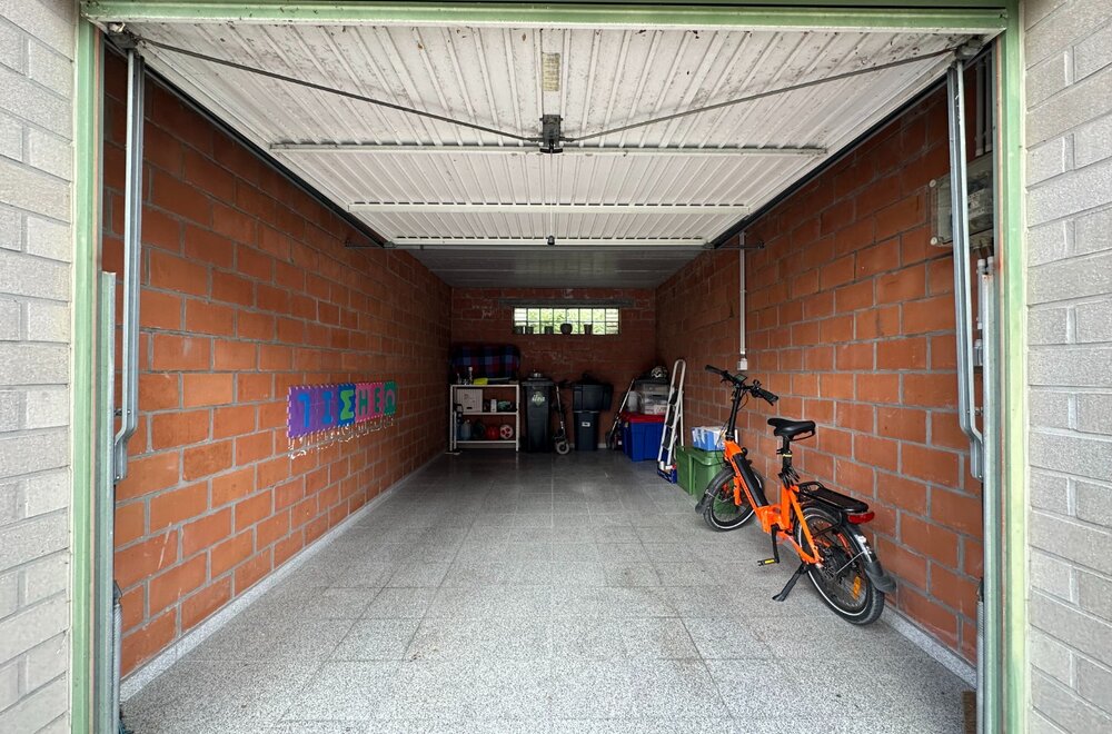 te-koop-instapklaar-3-slaapkamerappartement-met-terras-en-garage-aan-het-kluisbos024.jpg