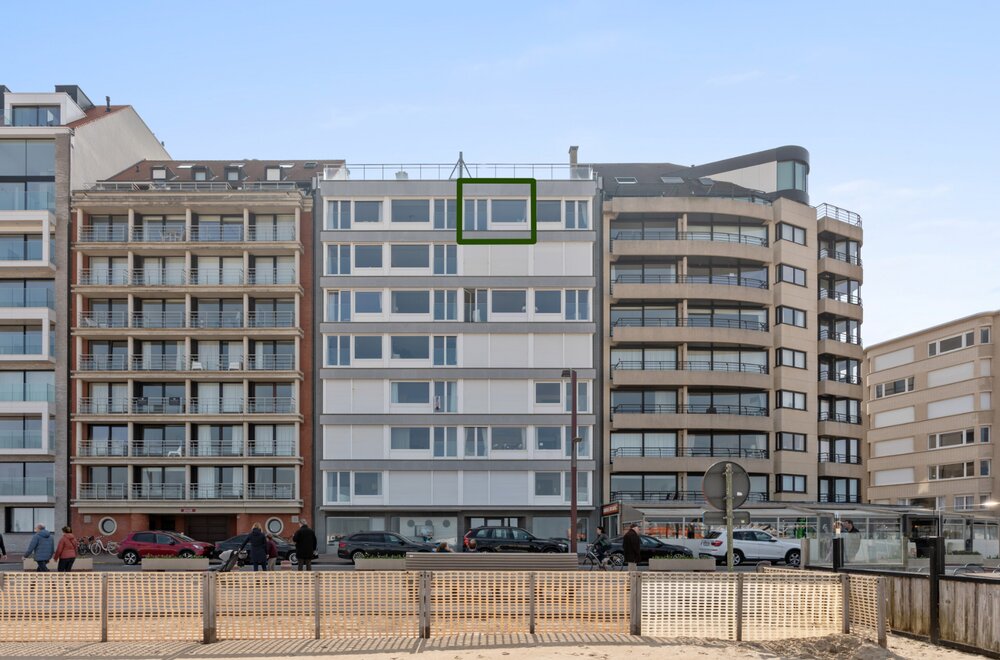 volledig-gerenoveerd-appartement-met-frontaal-zeezicht-te-duinbergen024.jpg