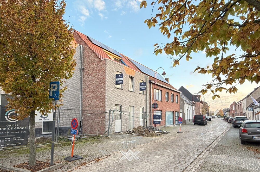 nieuwbouwwoning-met-vier-slaapkamers-terras-en-tuin-6-btw-mogelijk001.jpg