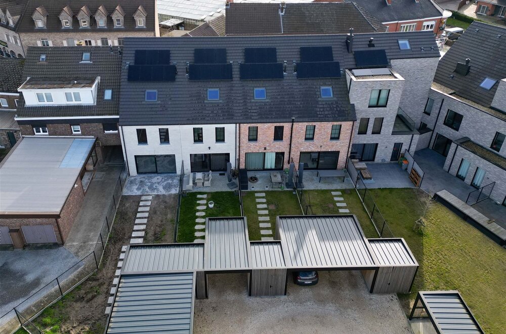 ruime-nieuwbouwwoning-van-200m-met-4-slpk-2-carports-en-tuin-woning-in-afwerking-003.jpg