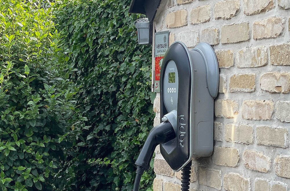 ruime-villa-op-een-zonnig-perceel-aan-de-rand-van-het-bos-heel-veel-privacy-met-zwemspa-en-barrelsauna-grote-garage-perceel-1050-m2019.jpg