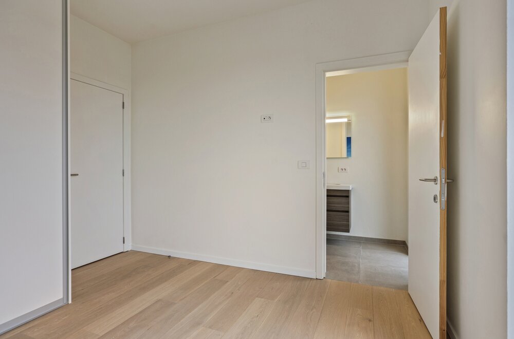 magnifiek-woonappartement-met-2-slaapkamers-op-oosteroever015.jpg