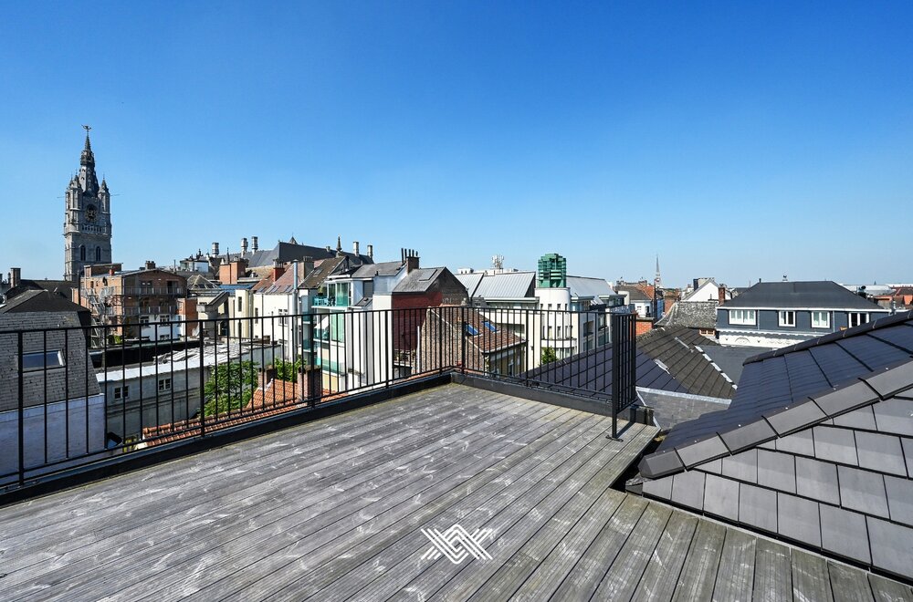 tweeslaapkamer-appartement-op-2e-verdieping-in-het-historische-hart-van-gent018.jpg