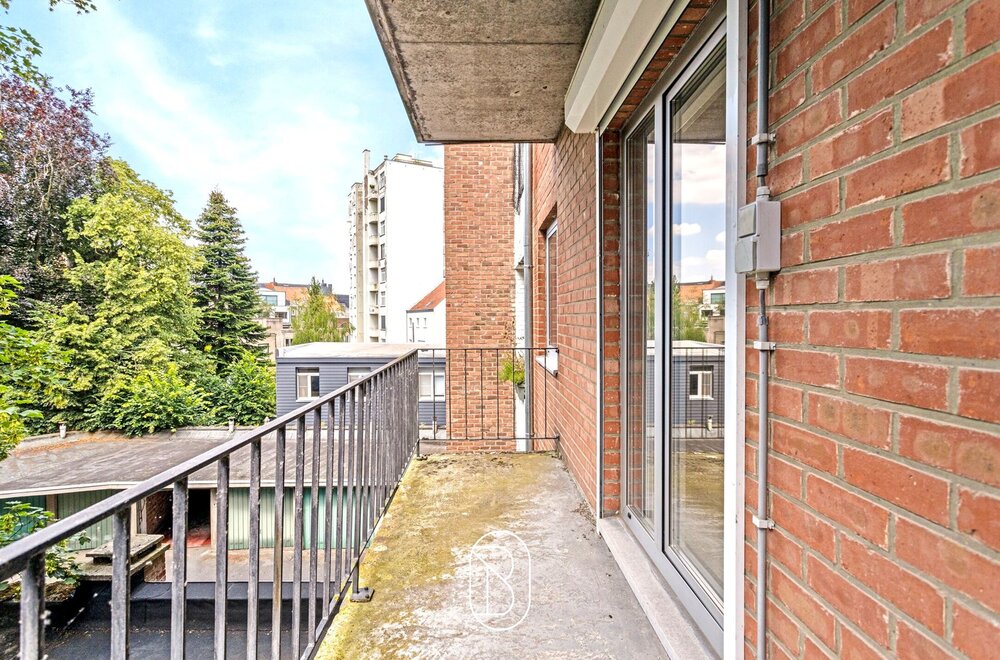 topgelegen-ruim-appartement-met-2-slk-en-terras-012.jpg