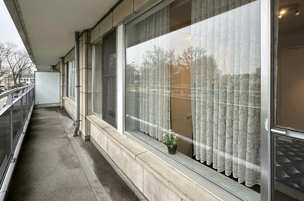 appartement-met-2-slaapkamers-en-terras-te-koop-in-wilrijk-005.jpg