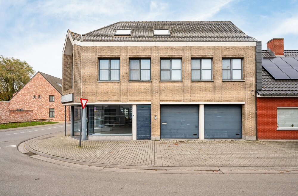 dakappartement-met-2-slaapkamers-te-koop-in-lembeke015.jpg