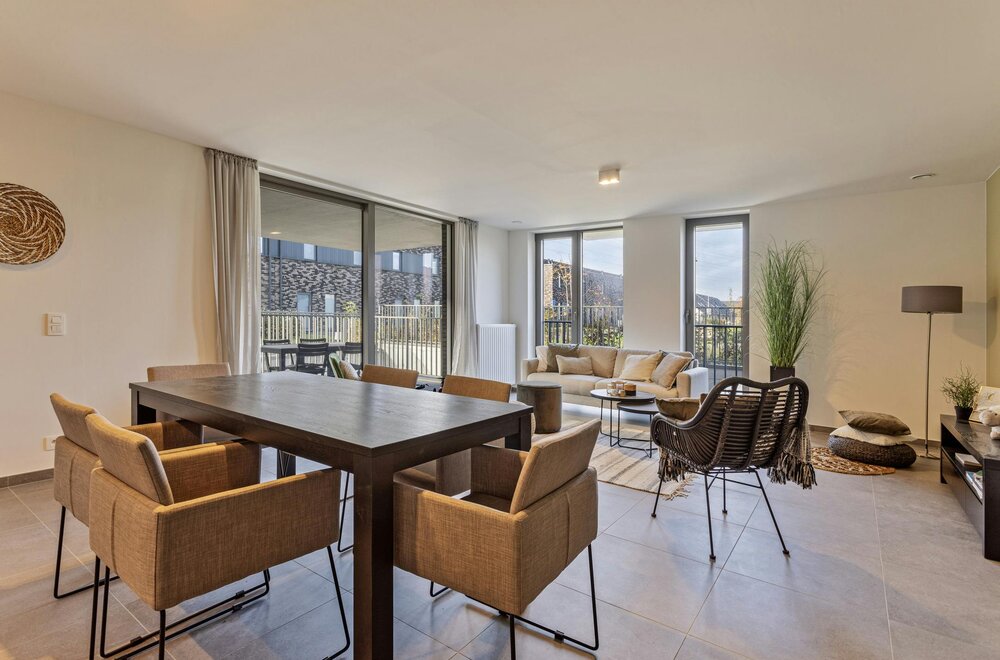 modern-appartement-met-prachtig-terras-te-koop-in-rumbeke003.jpg