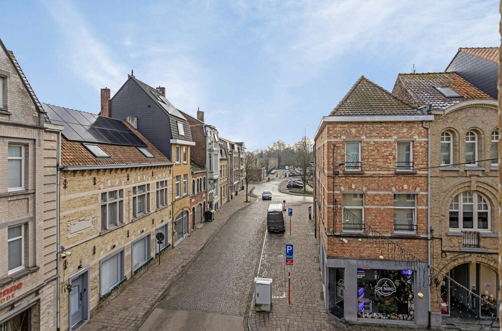 appartement-te-koop-in-ieper-met-twee-slaapkamers-en-terras009.jpg