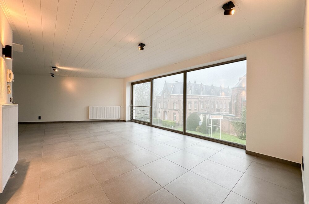 te-koop-instapklaar-appartement-met-garage-op-centrale-ligging-te-asse008.jpg