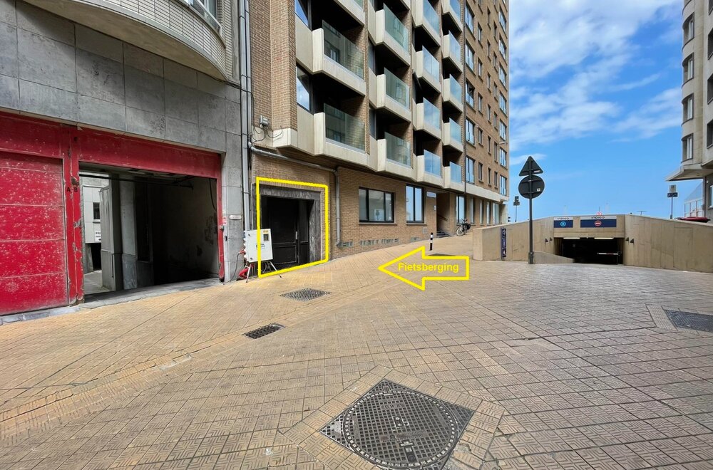 te-koop-ruim-2-slaapkamerappartement-op-de-dijk-van-oostende-met-prachtig-zeezicht023.jpg