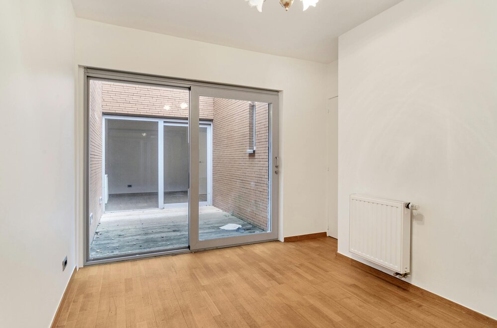 duplex-appartement-met-3-slaapkamers-en-3-terrassen-te-koop-008.jpg