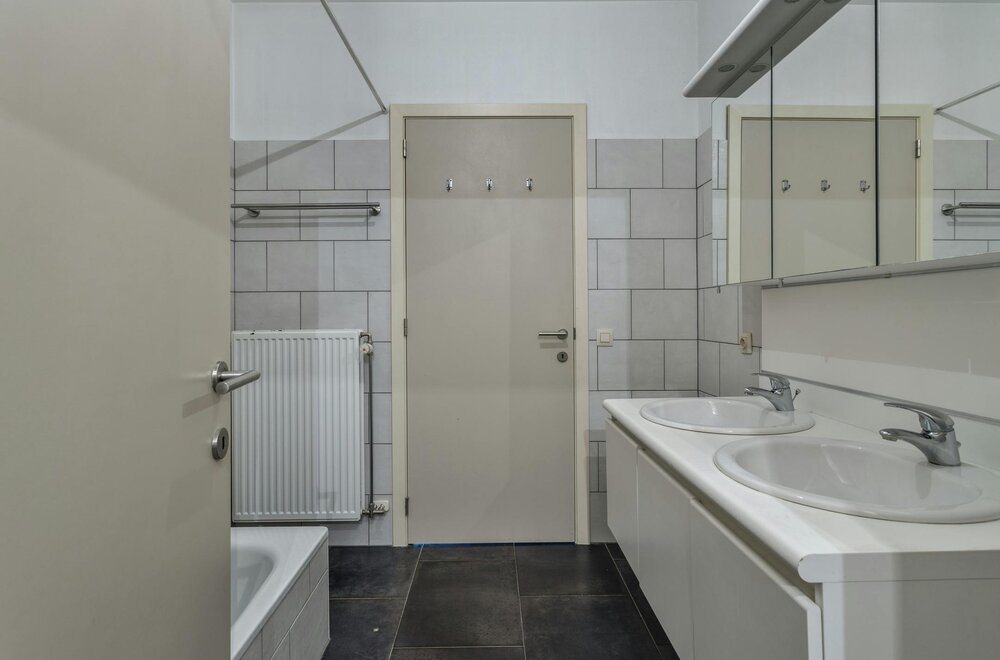 appartement-te-koop-met-2-slaapkamers-en-zuidgericht-terras-014.jpg