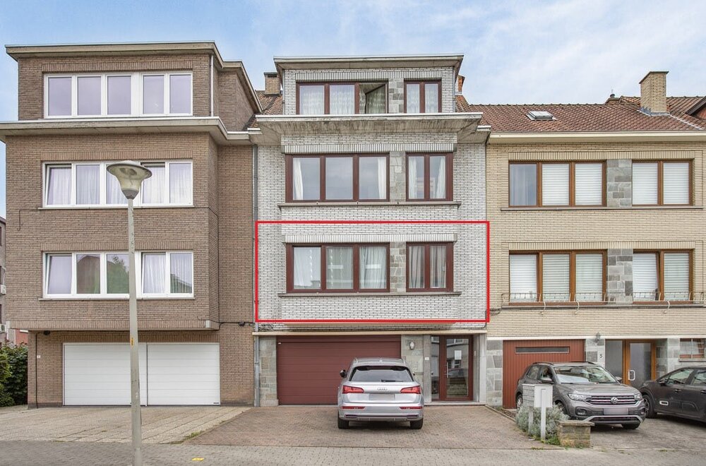 ruim-appartement-met-2-slaapkamers-in-strombeek-bever001.jpg