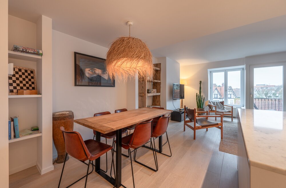 stijlvol-gerenoveerd-2-slaapkamerappartement-op-een-absolute-toplocatie006.jpg