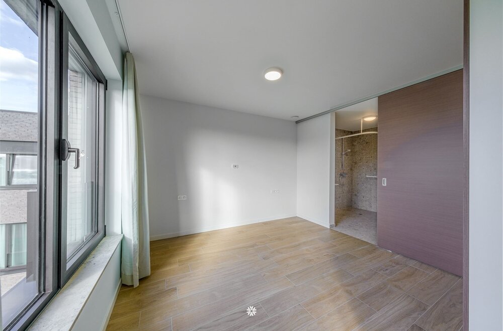 lichtrijke-en-nieuwe-assistentiewoning-met-n-slaapkamer-te-koop-te-rupelmonde004.jpg