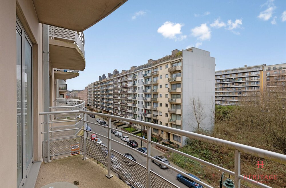 instapklaar-2-slpk-appartement-te-sint-jans-molenbeek014.jpg