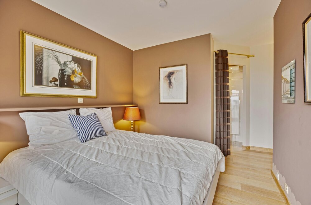 twee-penthouses-met-ruime-terrassen-en-garage-in-de-panne015.jpg