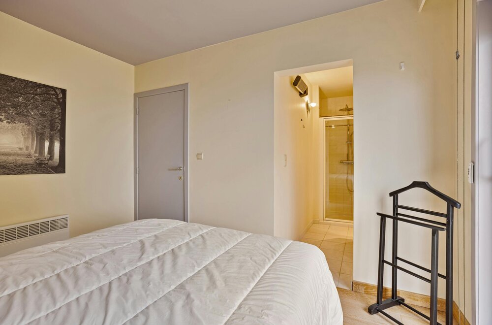 twee-penthouses-met-ruime-terrassen-en-garage-in-de-panne018.jpg
