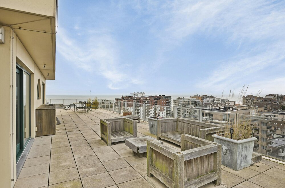 twee-penthouses-met-ruime-terrassen-en-garage-in-de-panne021.jpg
