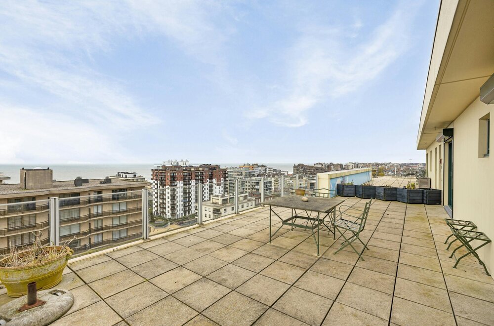 twee-penthouses-met-ruime-terrassen-en-garage-in-de-panne042.jpg