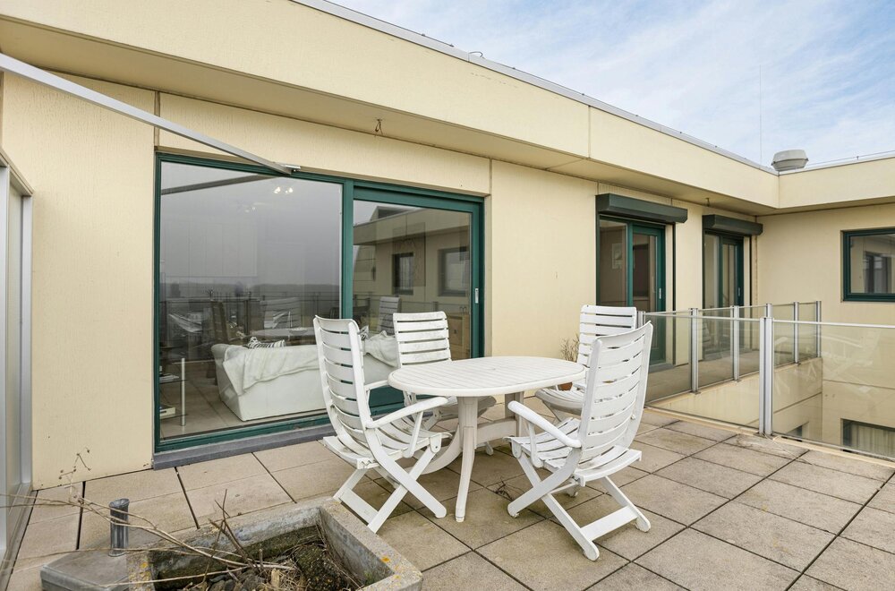 twee-penthouses-met-ruime-terrassen-en-garage-in-de-panne044.jpg