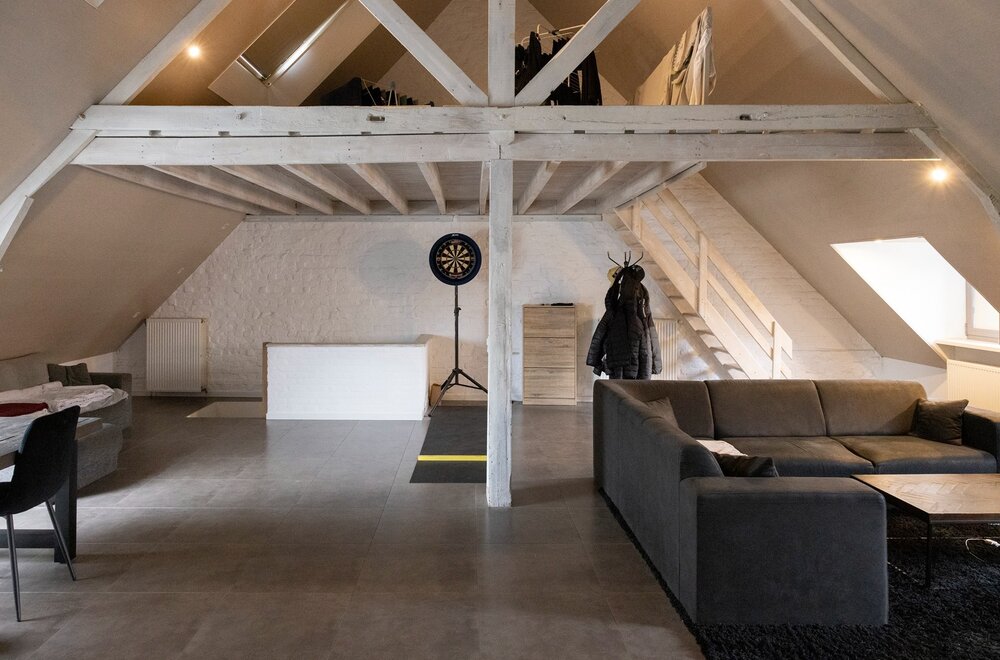 meergezinswoning-met-handels-woongelijkvloers-en-twee-extra-appartementen-centraal-meulebeke-014.jpg