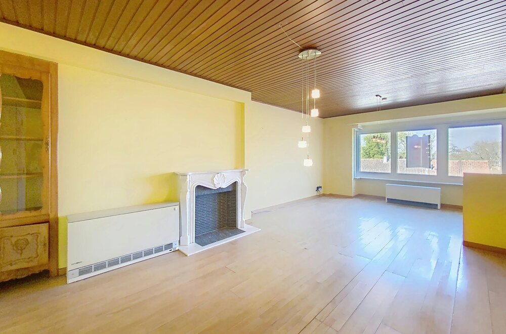 appartement-met-3-slaapkamers-en-garage-te-koop-in-eeklo005.jpg
