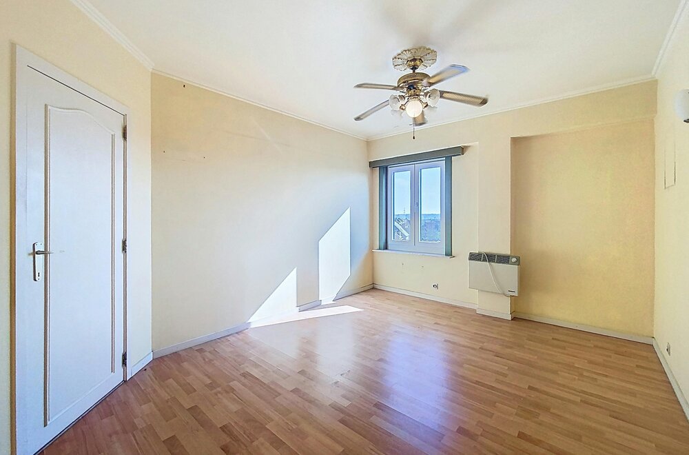 appartement-met-3-slaapkamers-en-garage-te-koop-in-eeklo011.jpg