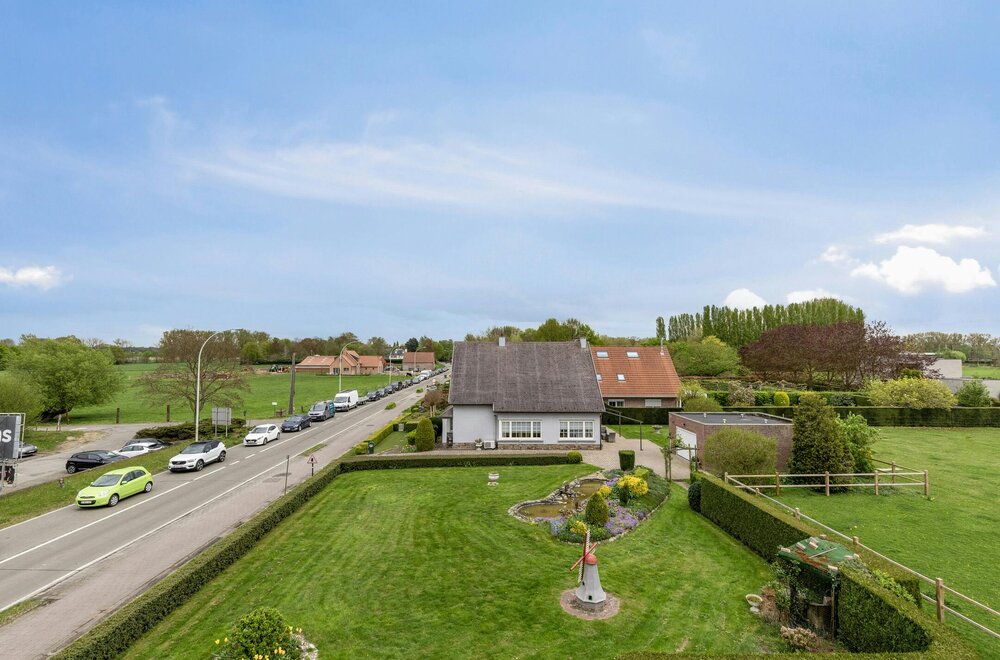 villa-op-een-perceel-van-ca-3-436m-te-koop-in-aartselaar002.jpg