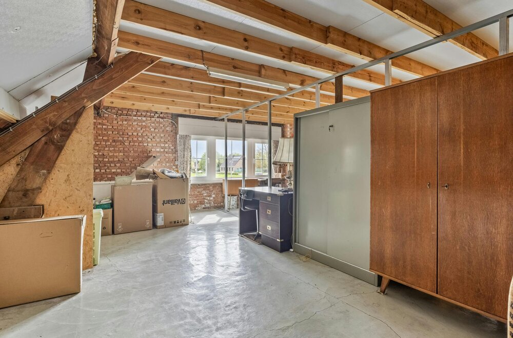 villa-op-een-perceel-van-ca-3-436m-te-koop-in-aartselaar015.jpg