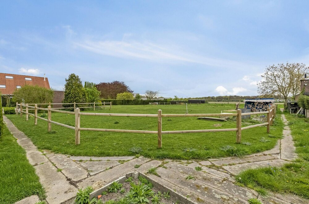 villa-op-een-perceel-van-ca-3-436m-te-koop-in-aartselaar025.jpg