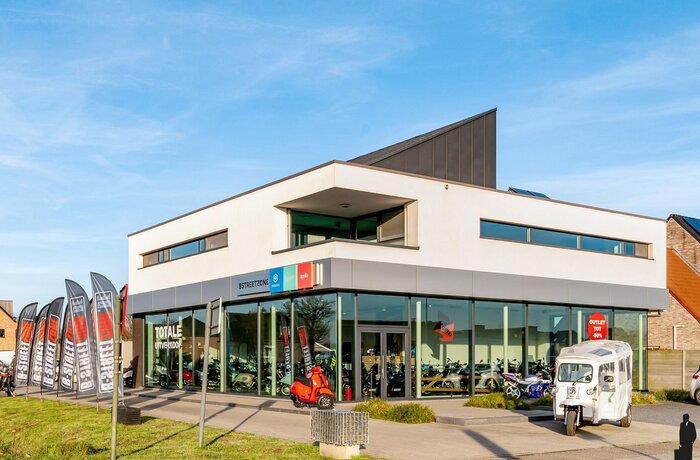 2440 Geel