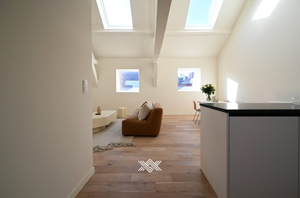 tweeslaapkamer-appartement-met-loggia-op-2e-verdieping-in-het-historische-hart-van-gent011.jpg