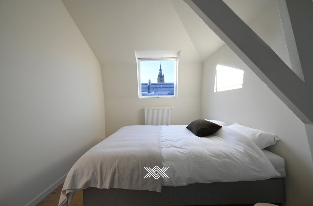 tweeslaapkamer-appartement-met-loggia-op-2e-verdieping-in-het-historische-hart-van-gent015.jpg