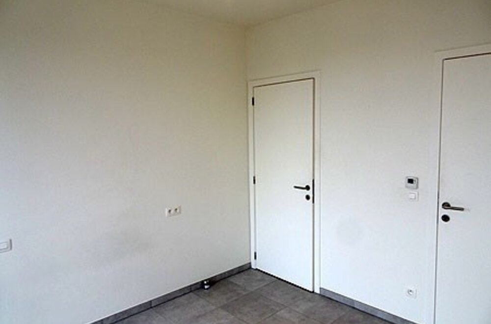 perfect-gelegen-appartement-op-de-4de-verdieping-te-hasselt012.jpg