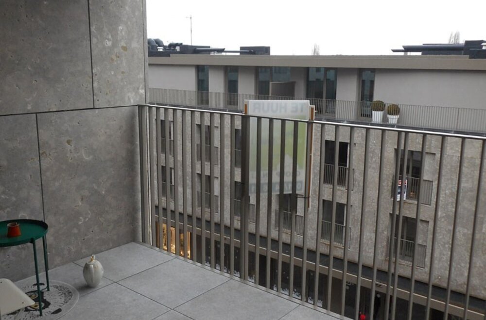 perfect-gelegen-appartement-op-de-4de-verdieping-te-hasselt016.jpg