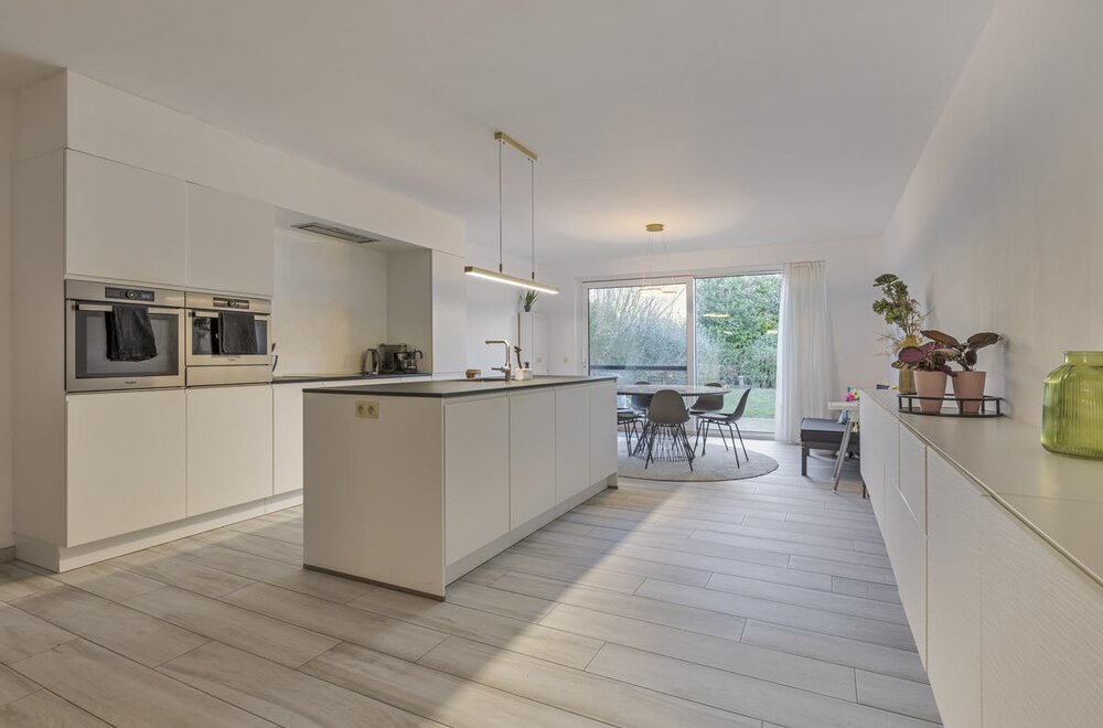 ben-woning-met-gezellige-tuin-in-mechelen-006.jpg