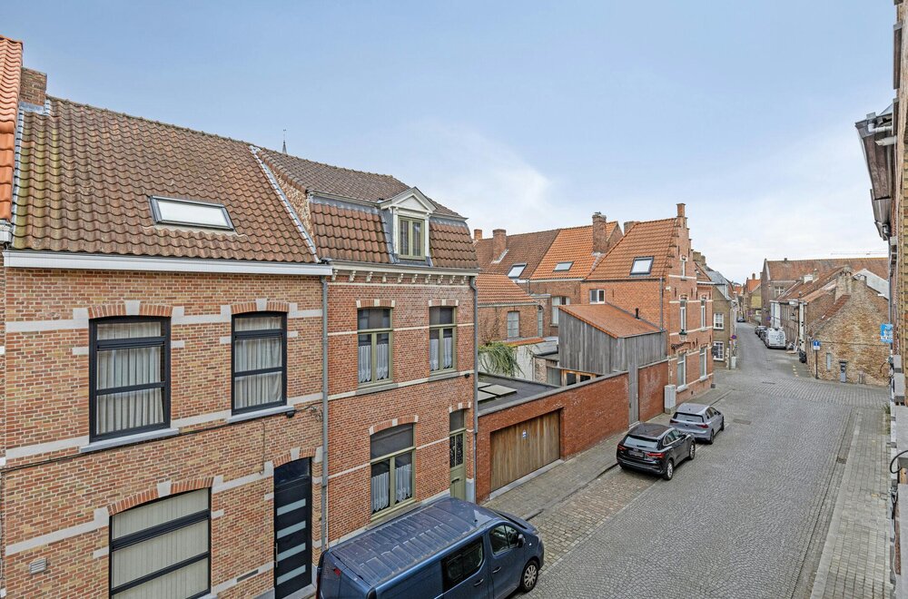 energiezuinig-en-gezellig-appartement-met-terras-in-brugge009.jpg