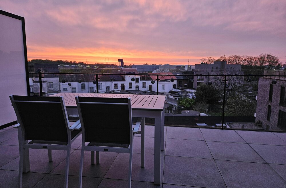 instapklare-penthouse-met-1-kamer-en-terrassen-in-vilvoorde012.jpg