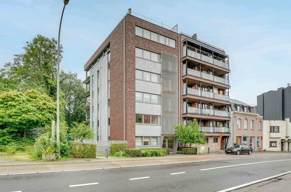 appartement-te-koop-in-genk-met-referentie-19809310733037.jpg