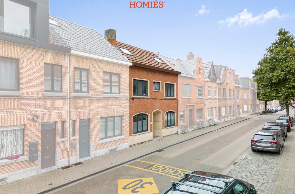 gebouw-met-6-studentenkamers-te-koop-in-leuven002.jpg