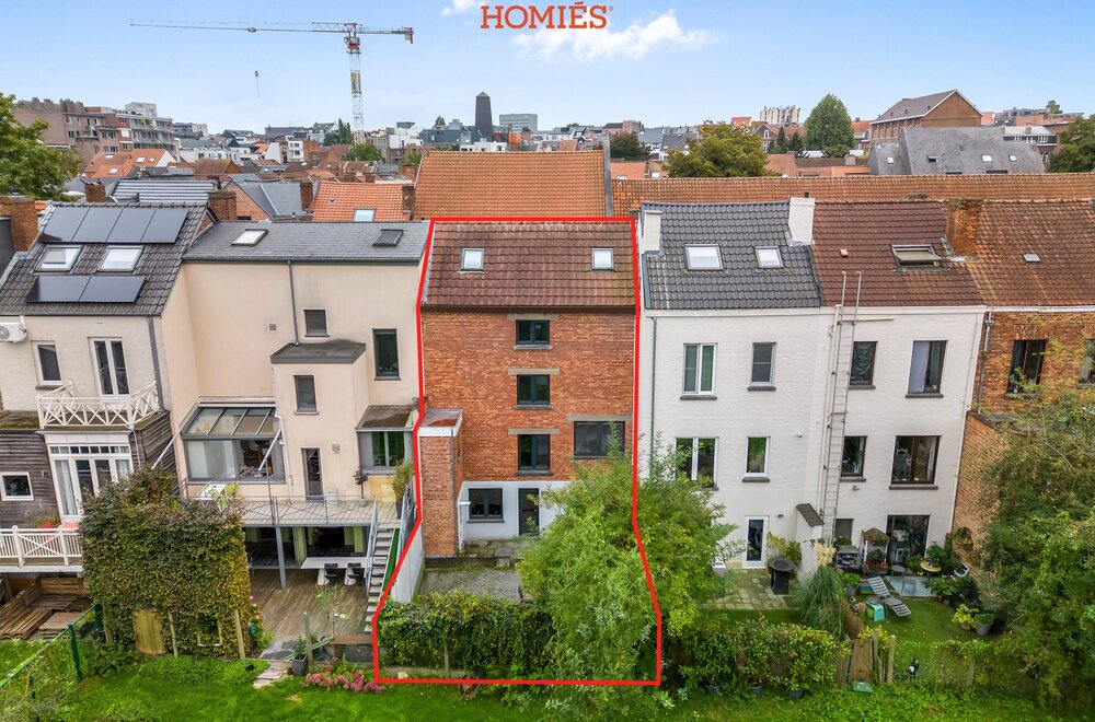 gebouw-met-6-studentenkamers-te-koop-in-leuven004.jpg