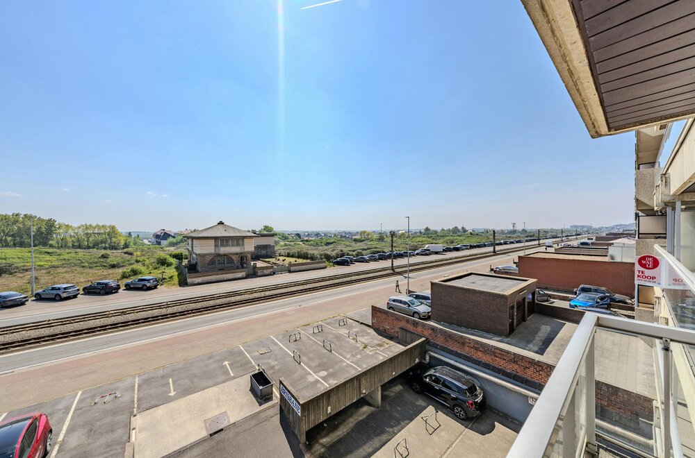 doorloopappartement-met-frontaal-zeezicht-op-toplocatie-020.jpg