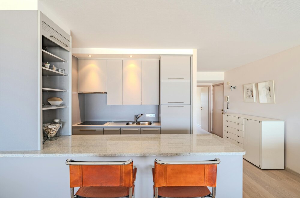 doorloopappartement-met-frontaal-zeezicht-op-toplocatie-023.jpg