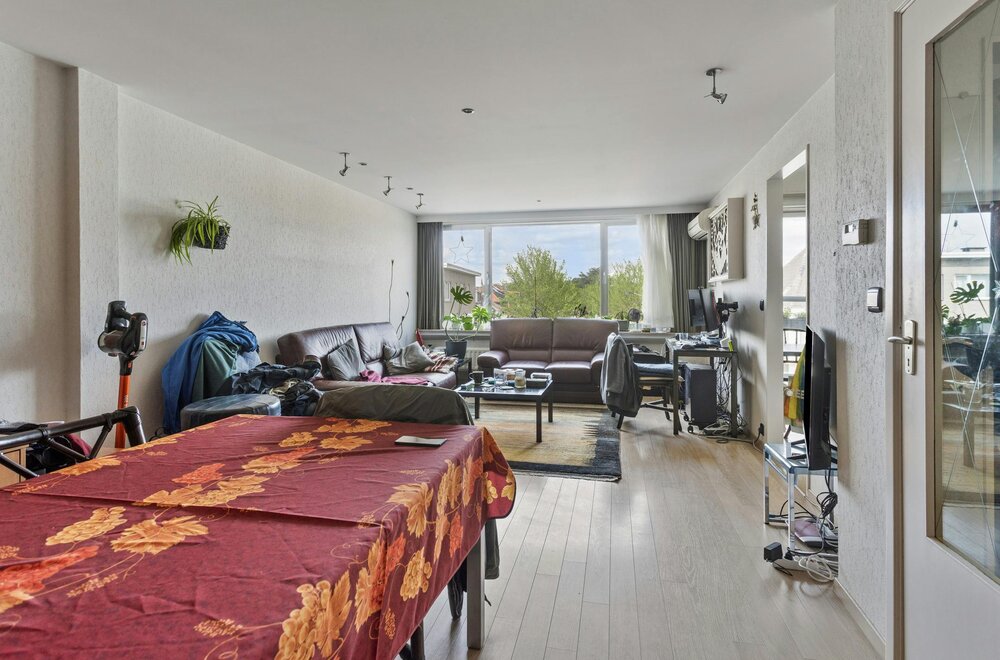 appartement-met-2-slaapkamers-en-garagebox-in-edegem001.jpg