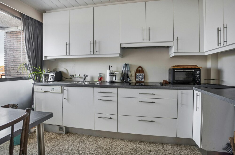 appartement-met-2-slaapkamers-en-garagebox-in-edegem003.jpg