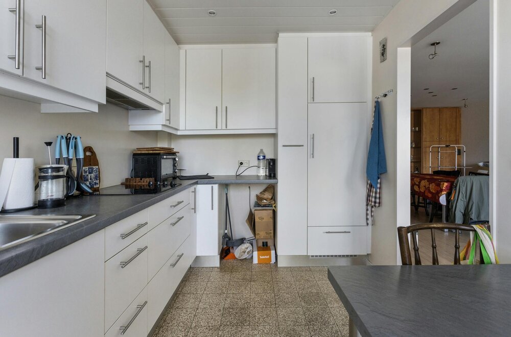 appartement-met-2-slaapkamers-en-garagebox-in-edegem005.jpg