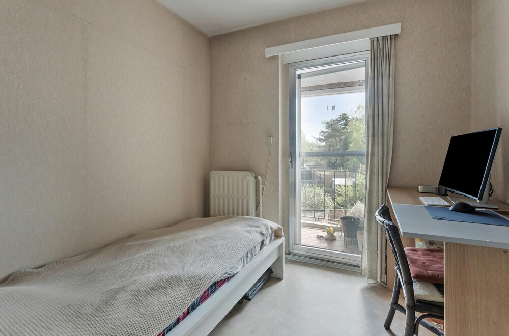 appartement-met-2-slaapkamers-en-garagebox-in-edegem013.jpg