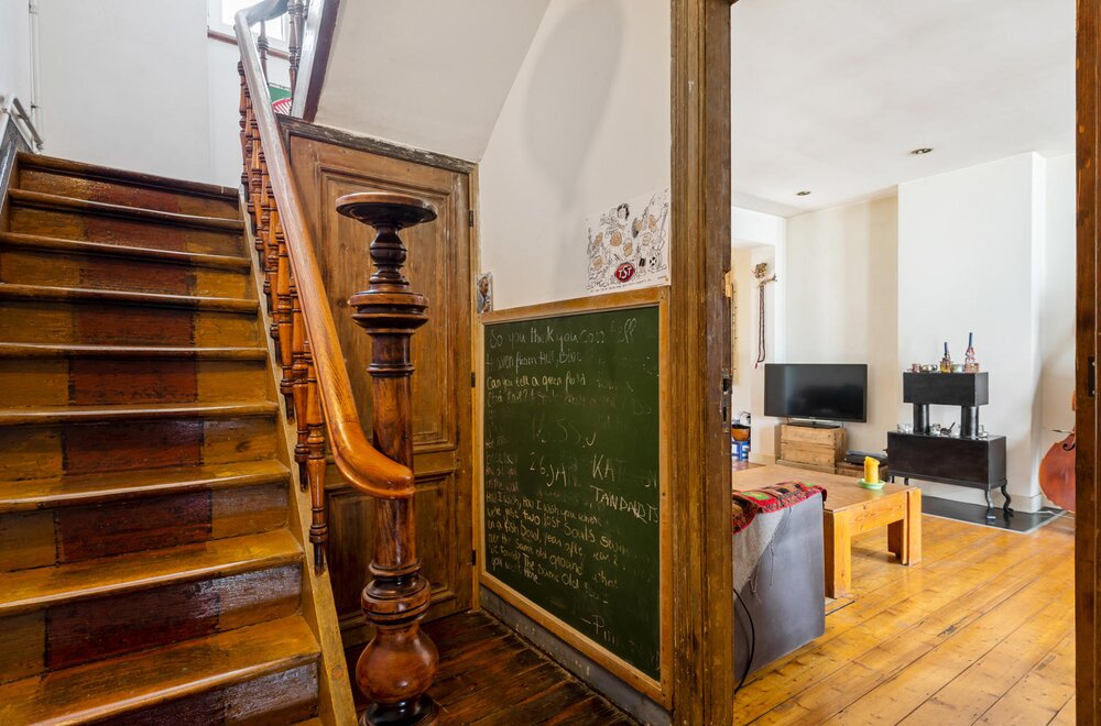 zeer-ruime-topgelegen-multifunctionele-woning-met-magazijn-atelier007.jpg